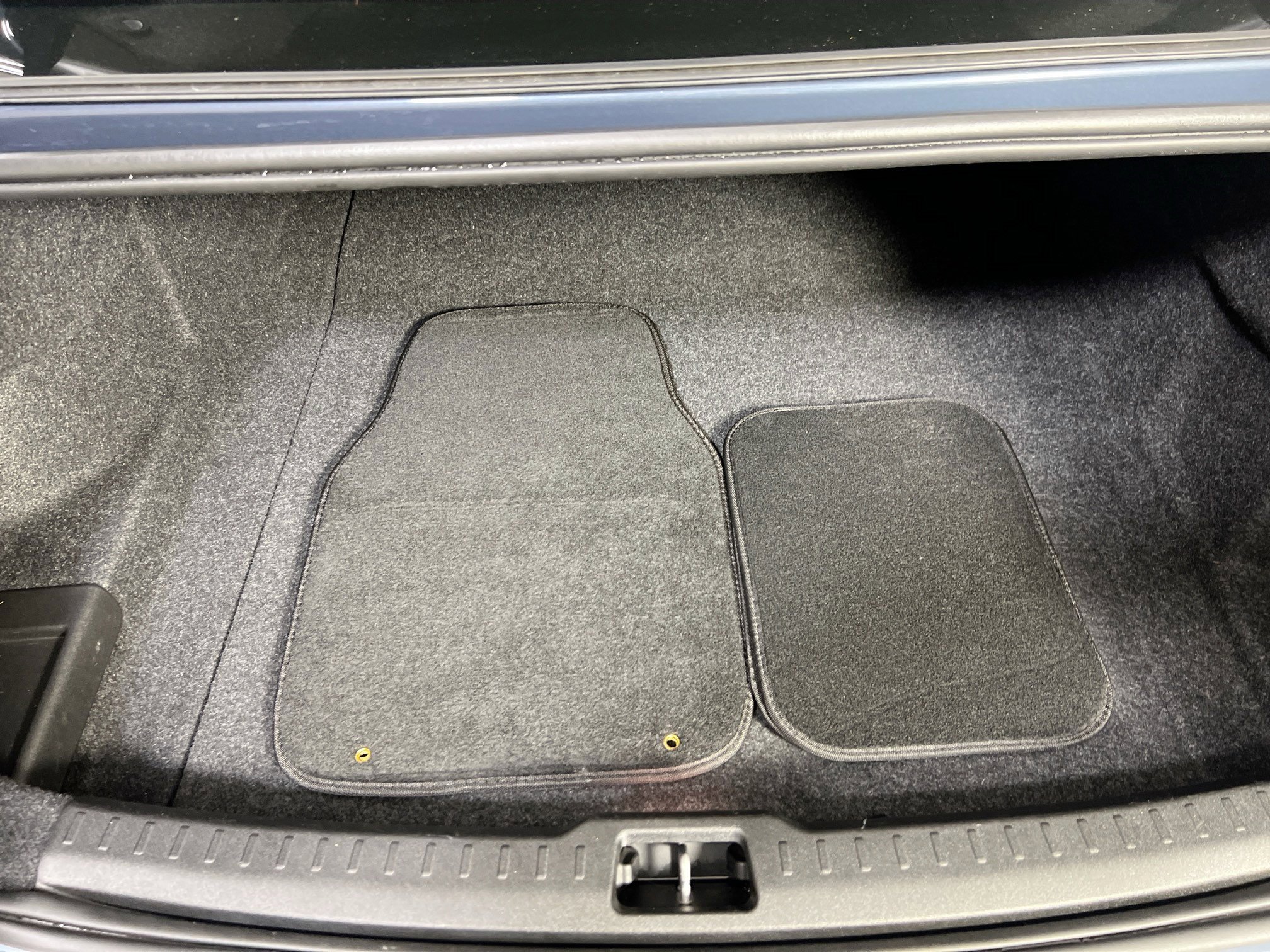 Used 2021 Volvo S60 T5 Inscription image 28