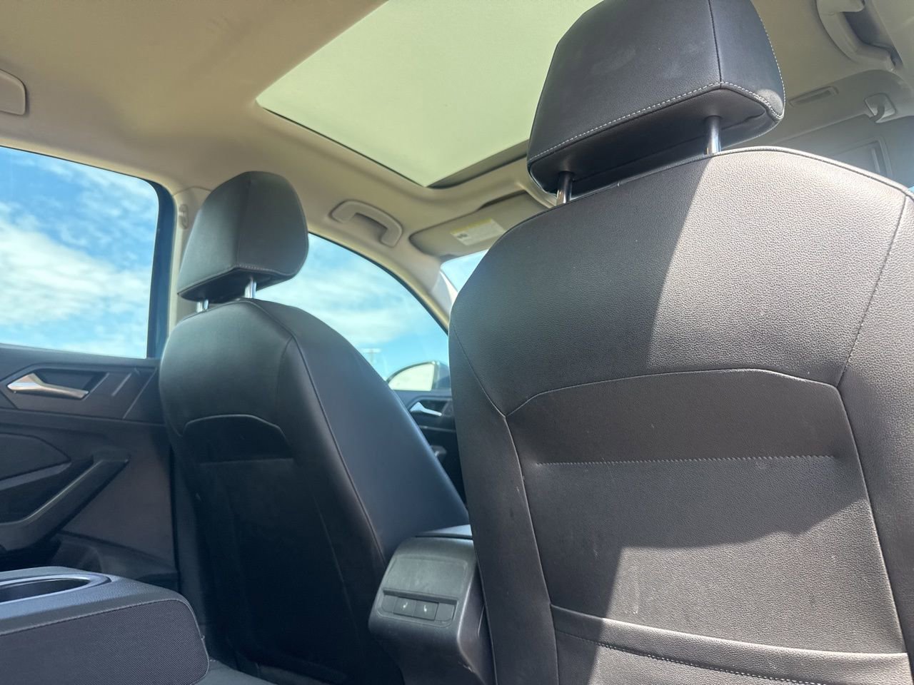 Used 2021 Volkswagen Jetta SEL image 31