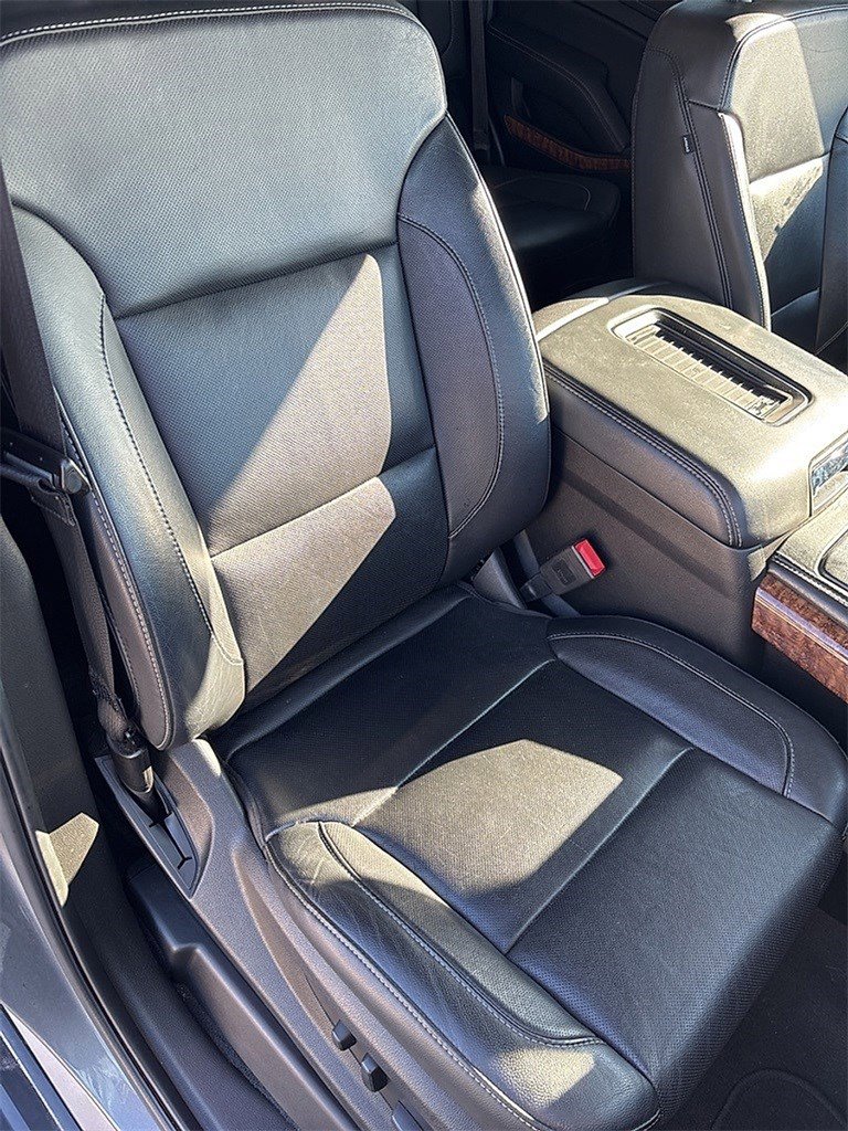 Used 2019 Chevrolet Tahoe Premier w/ Max Trailering Package image 15