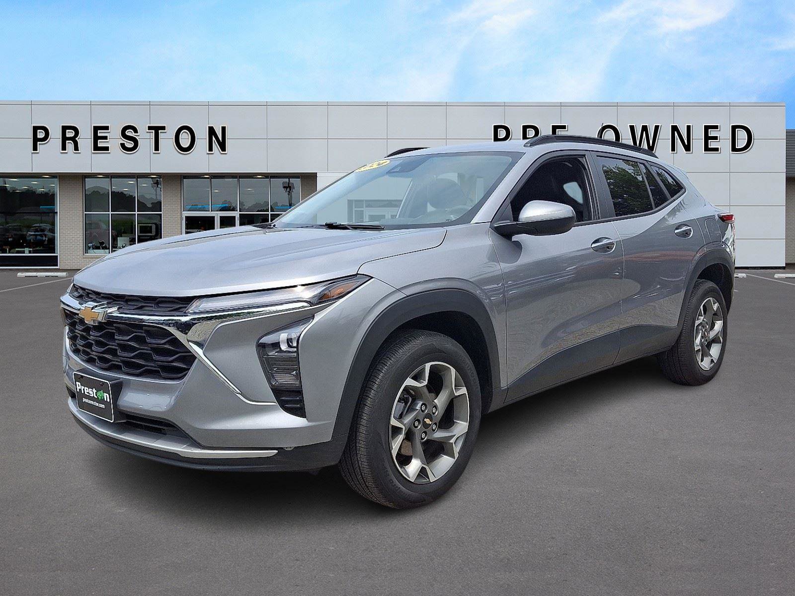 Used 2024 Chevrolet Trax LT w/ LT Convenience Package