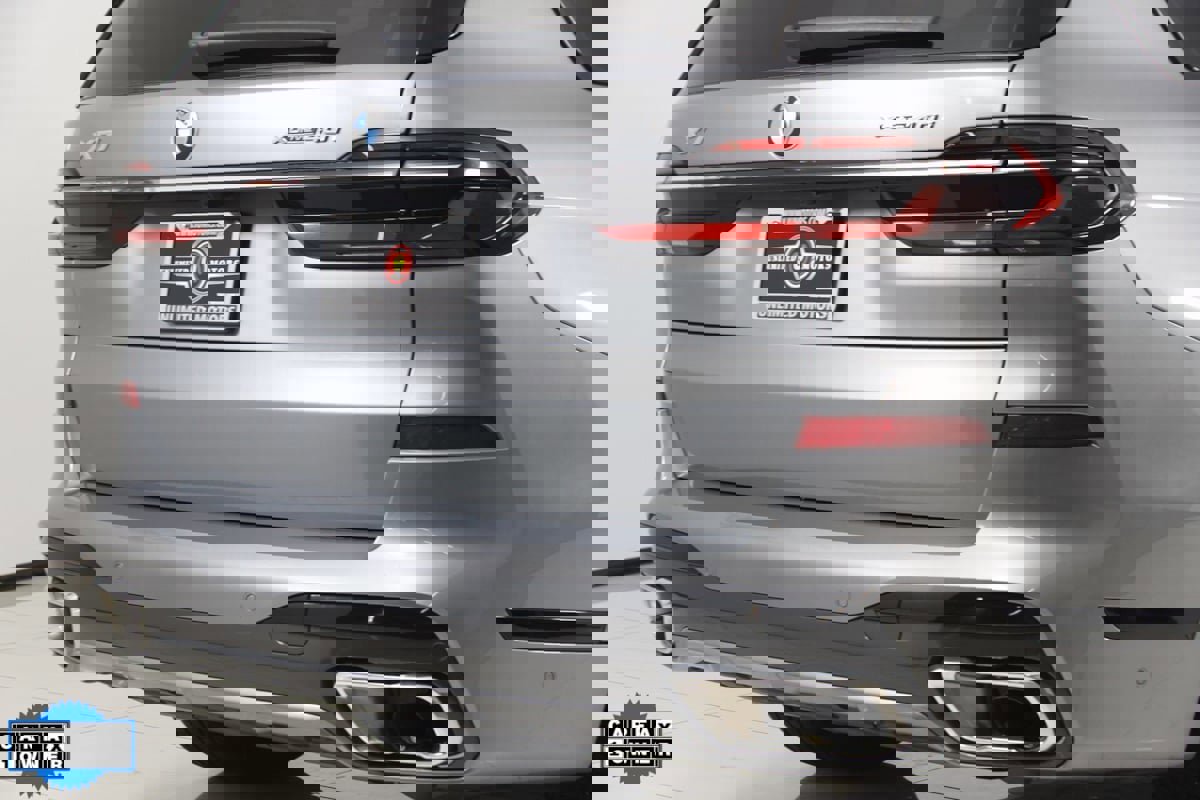 Used 2024 BMW X7 xDrive40i w/ M Sport Package image 57