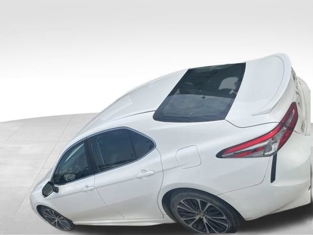 Used 2018 Toyota Camry SE w/ Convenience Package FWD image 10