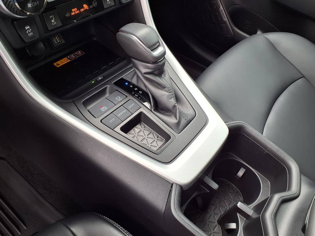 Used 2024 Toyota RAV4 XLE Premium w/ Weather Package FWD image 27