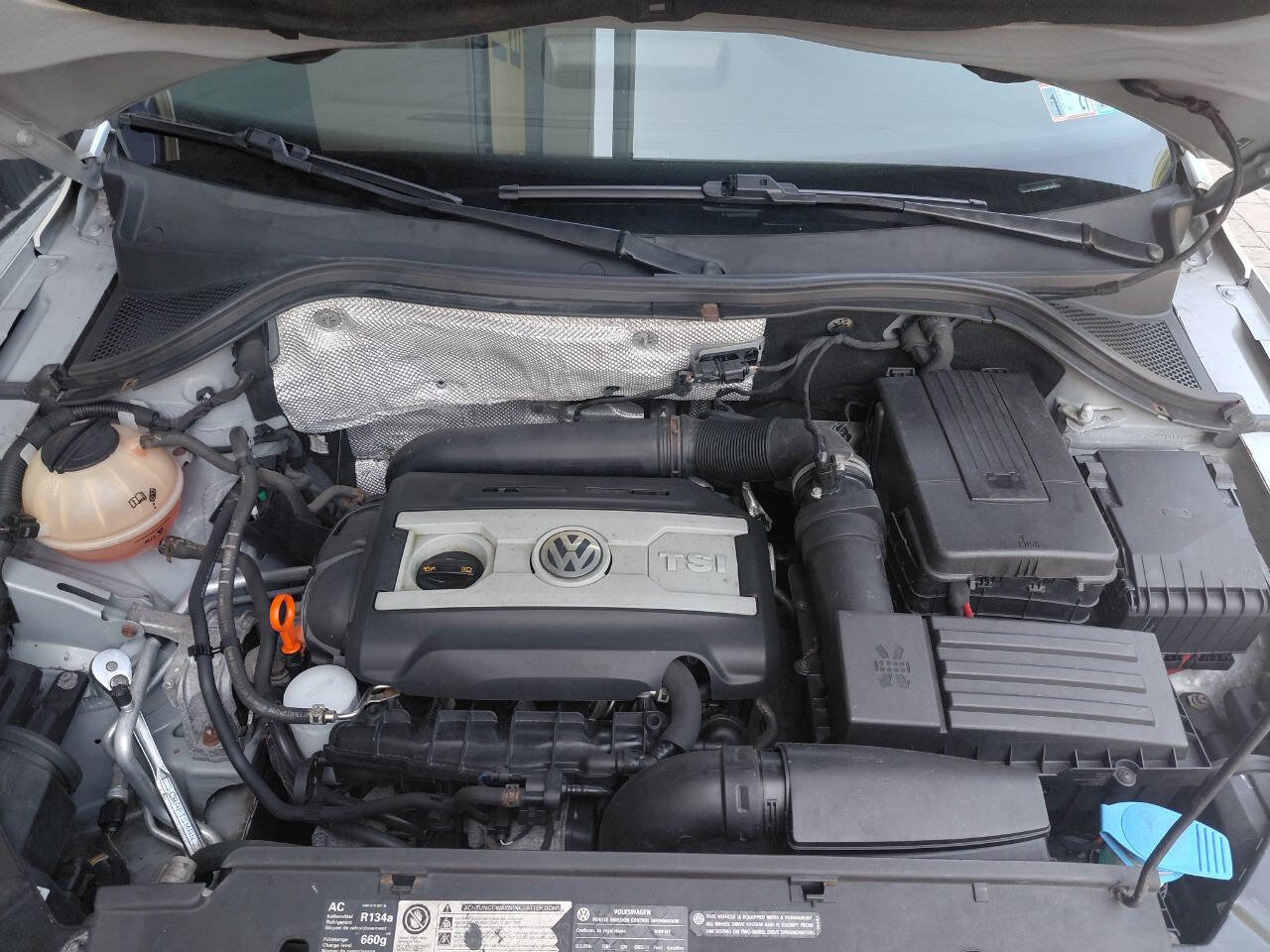 Used 2009 Volkswagen Tiguan SE AWD/4WD image 10