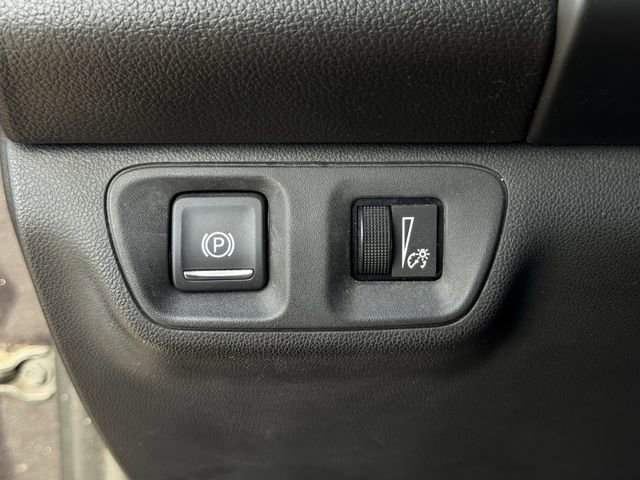 Used 2018 GMC Acadia SLE FWD image 23