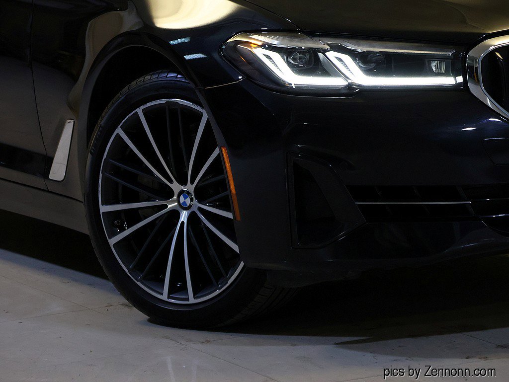 Certified 2023 BMW 540i xDrive w/ Premium Package image 3