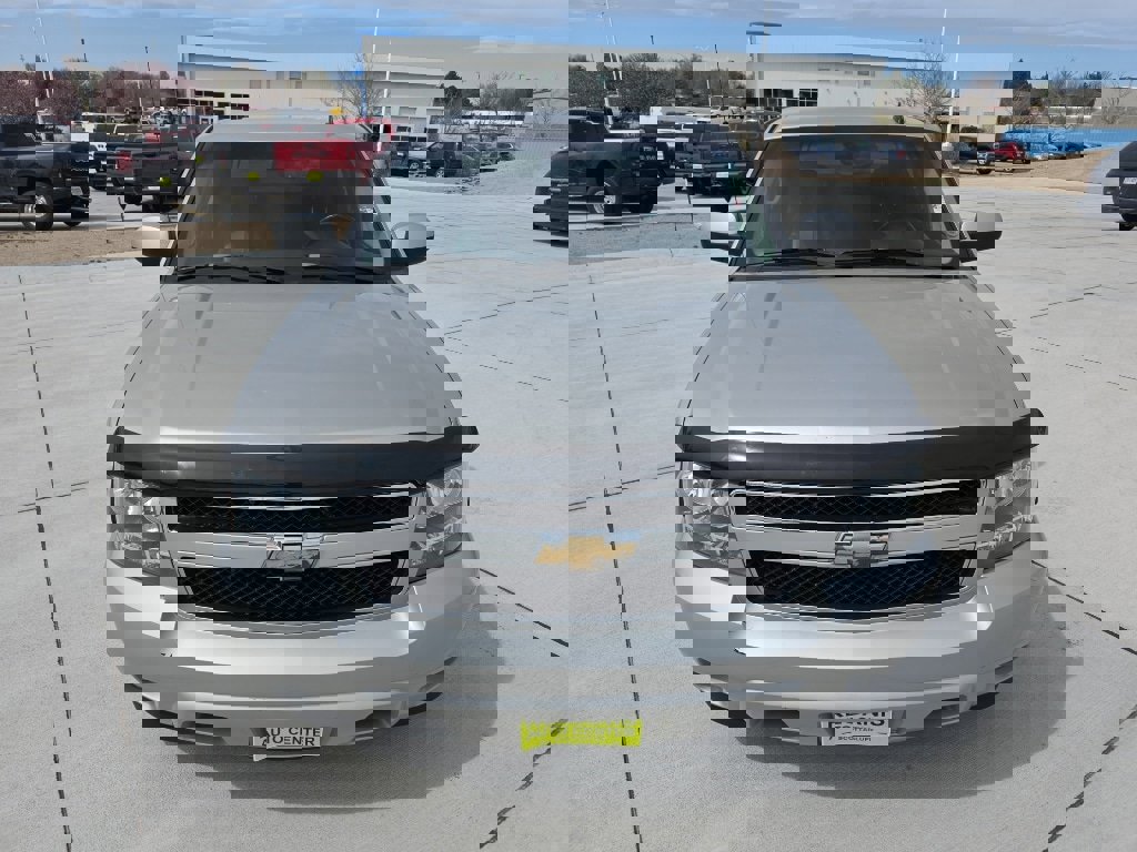 Used 2007 Chevrolet Avalanche LT w/ LT Preferred Equipment Group image 2