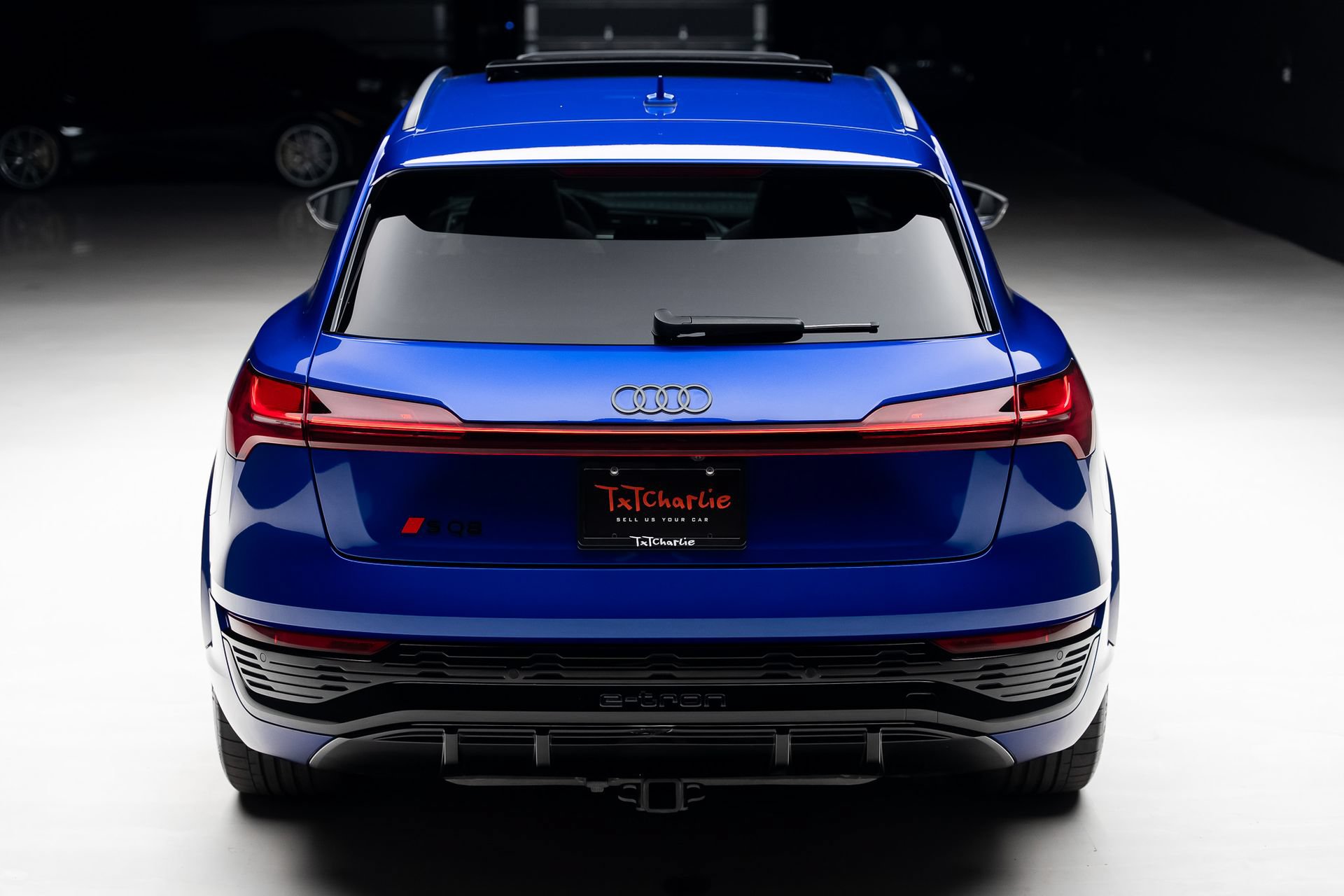 Used 2024 Audi SQ8 e-tron Premium Plus AWD/4WD image 26