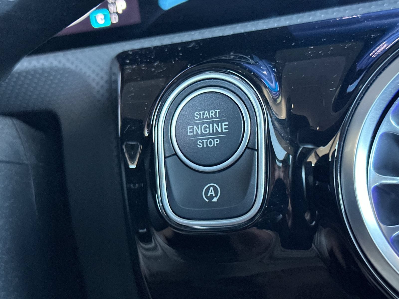 Certified 2026 Mercedes-Benz CLA 250 4MATIC image 24