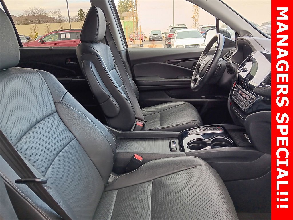 Used 2022 Honda Pilot Elite image 32
