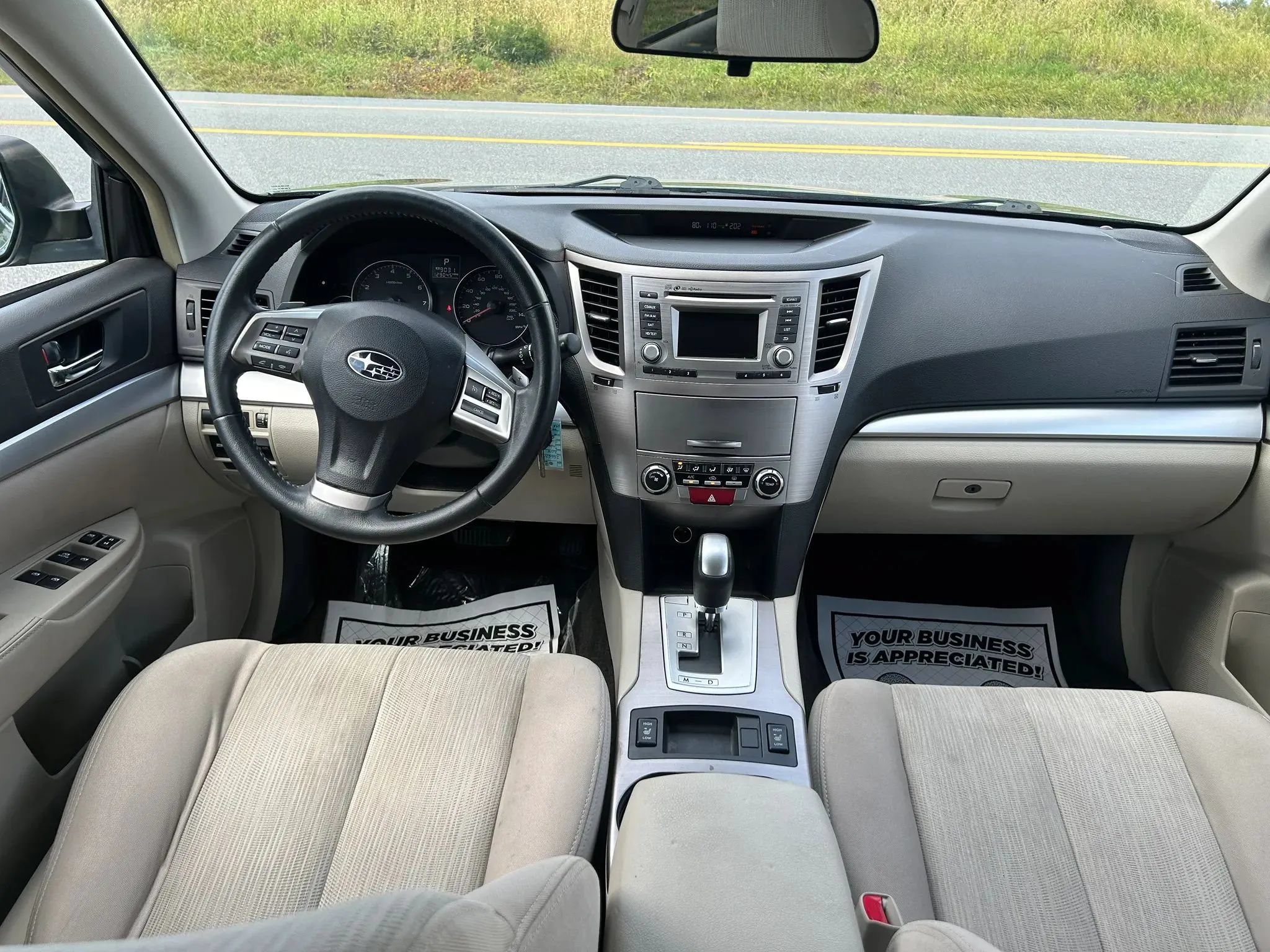 Used 2014 Subaru Outback 2.5i Premium AWD/4WD image 17