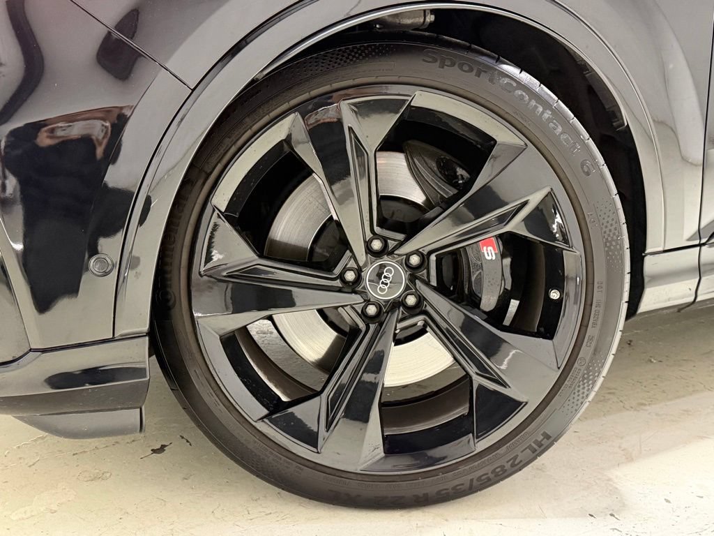 Used 2024 Audi SQ7 Premium Plus AWD/4WD image 8