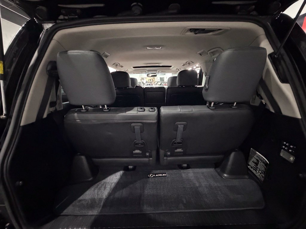 Used 2014 Lexus LX 570 4WD image 59