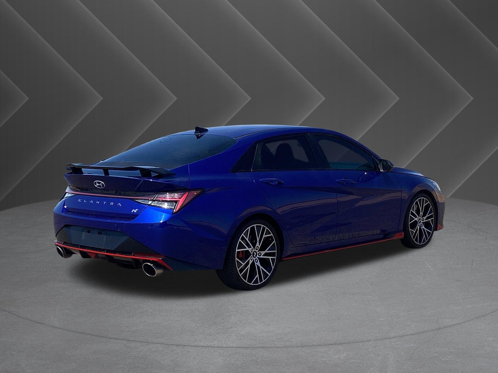 Used 2022 Hyundai Elantra N FWD image 3