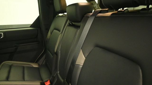 Certified 2025 Ford Bronco Outer Banks AWD/4WD image 11