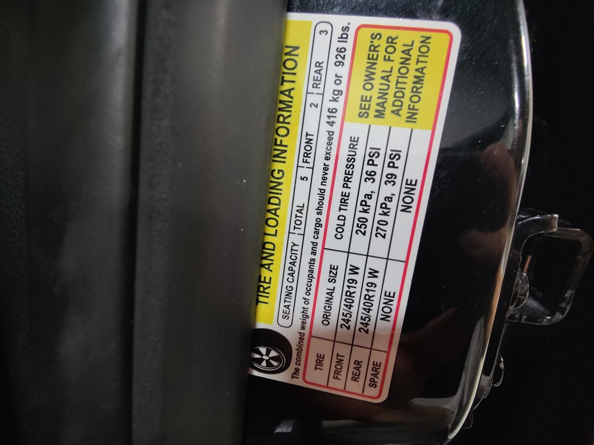 Used 2008 Pontiac G8 GT w/ Premium Package RWD image 23