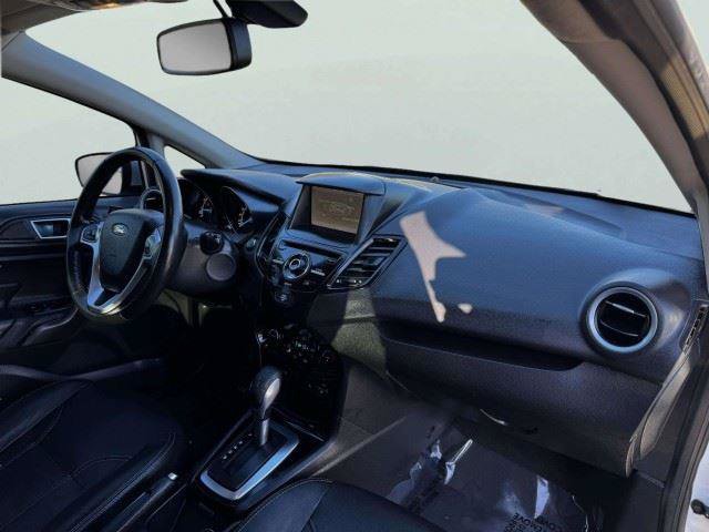 Used 2014 Ford Fiesta Titanium FWD image 46