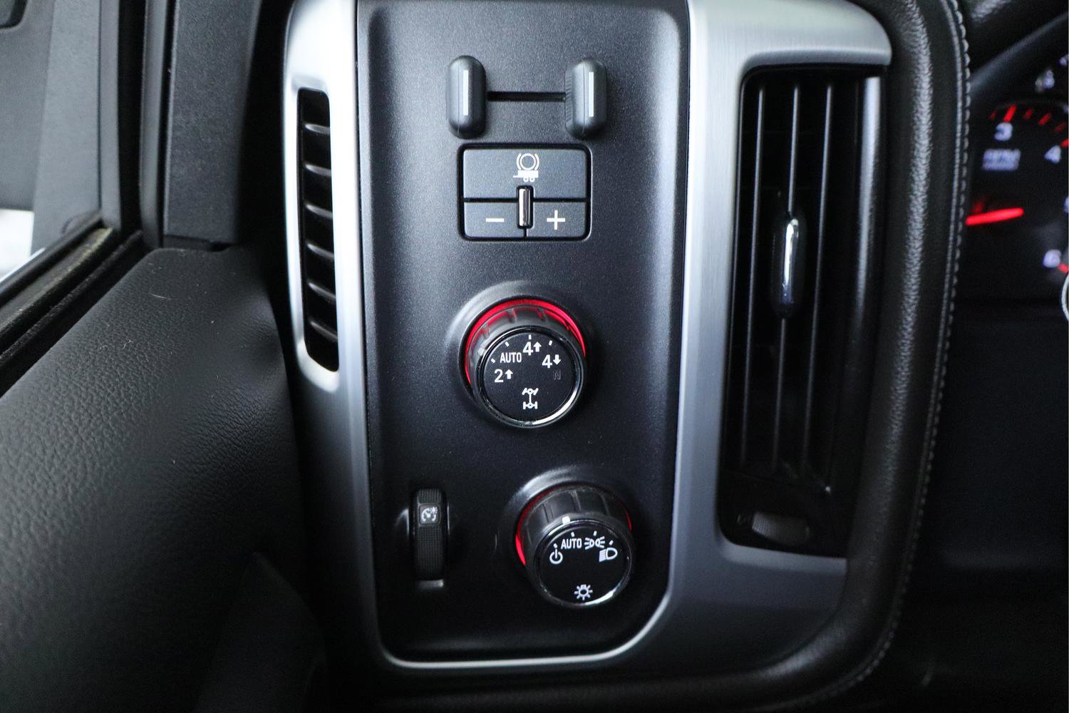 Used 2015 GMC Sierra 1500 SLE AWD/4WD image 21