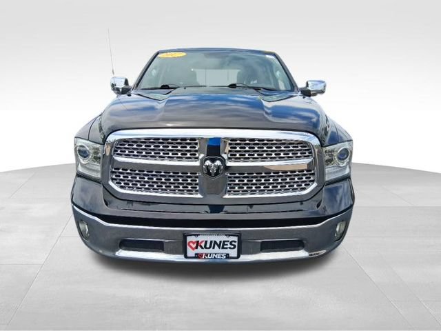 Used 2017 RAM 1500 Laramie w/ Convenience Group AWD/4WD image 12