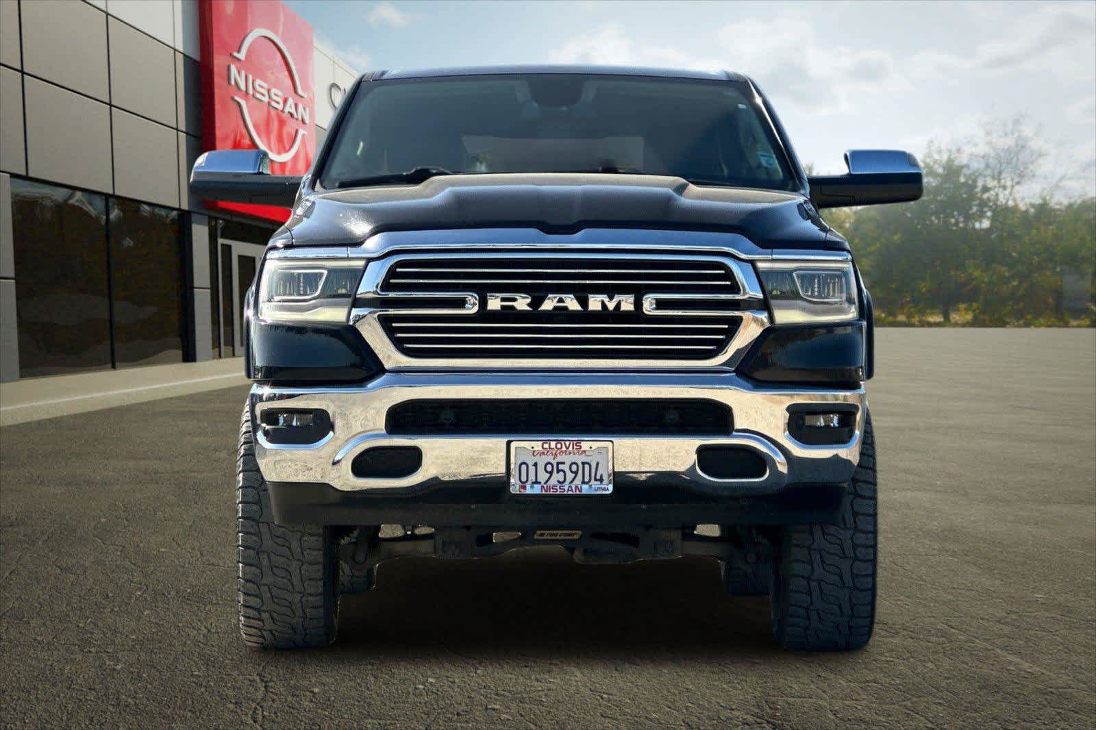 Used 2019 RAM 1500 Laramie AWD/4WD image 10