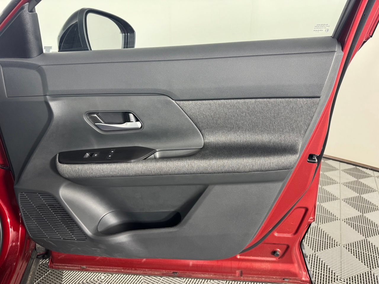 Used 2026 Nissan Kicks SV FWD image 34