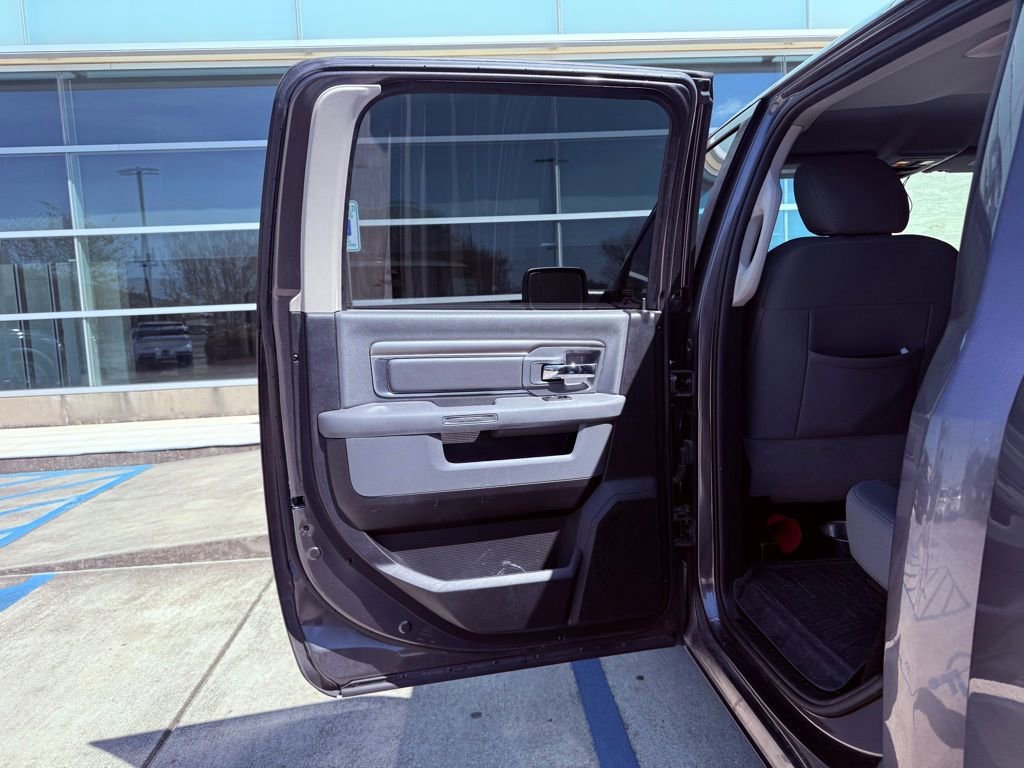 Used 2016 RAM 1500 Lone Star image 11