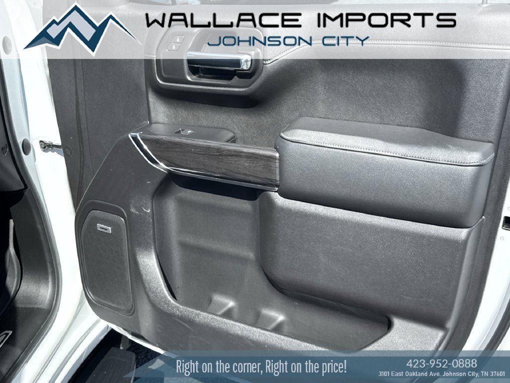 Used 2020 Chevrolet Silverado 1500 LTZ w/ LTZ Plus Package AWD/4WD image 37