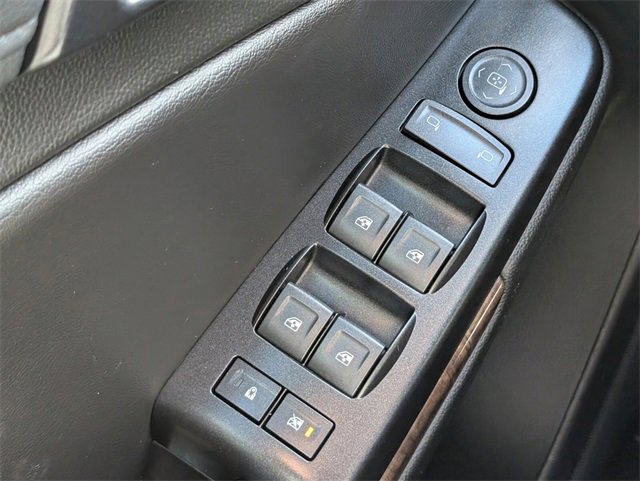 Used 2018 Chevrolet Tahoe LS w/ Enhanced Driver Alert Package image 21