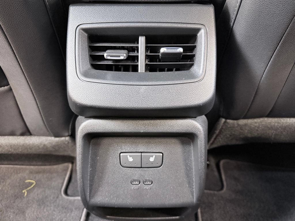 Used 2024 Chevrolet Equinox EV RS FWD image 22