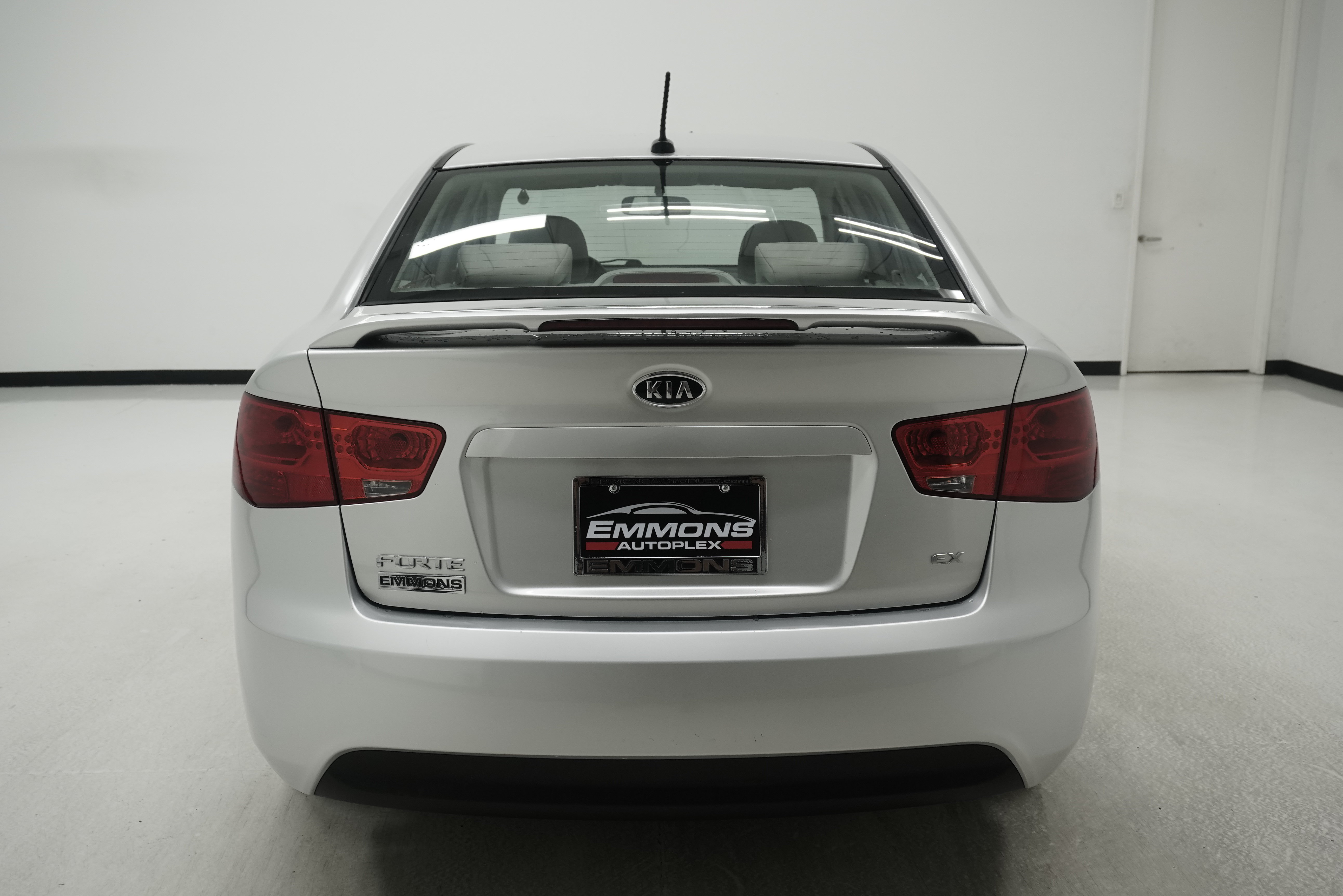 Used 2011 Kia Forte EX FWD image 5