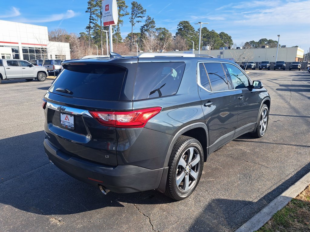 Used 2018 Chevrolet Traverse LT image 8