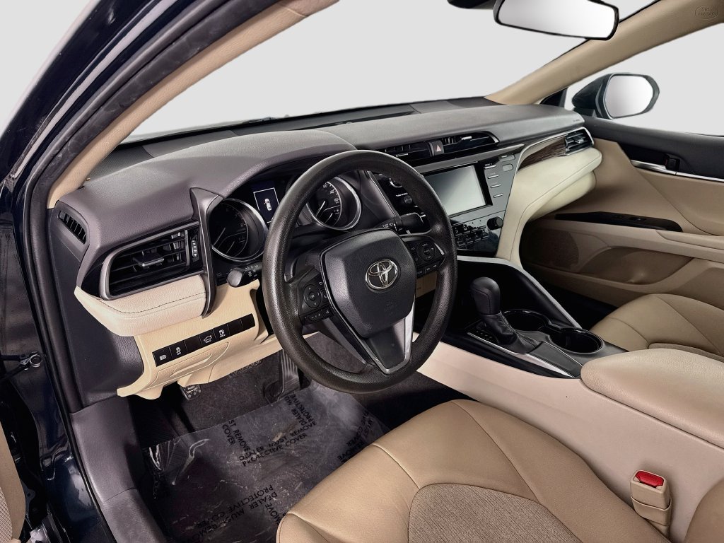 Used 2019 Toyota Camry LE FWD image 21