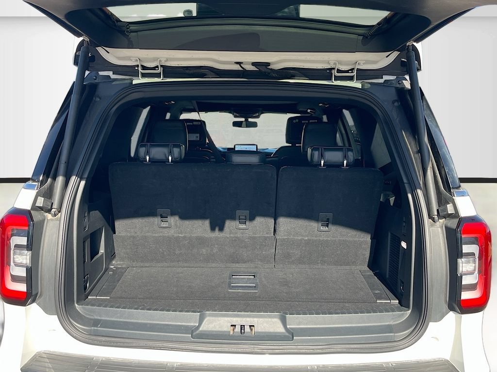 Used 2023 Ford Expedition Platinum AWD/4WD image 29