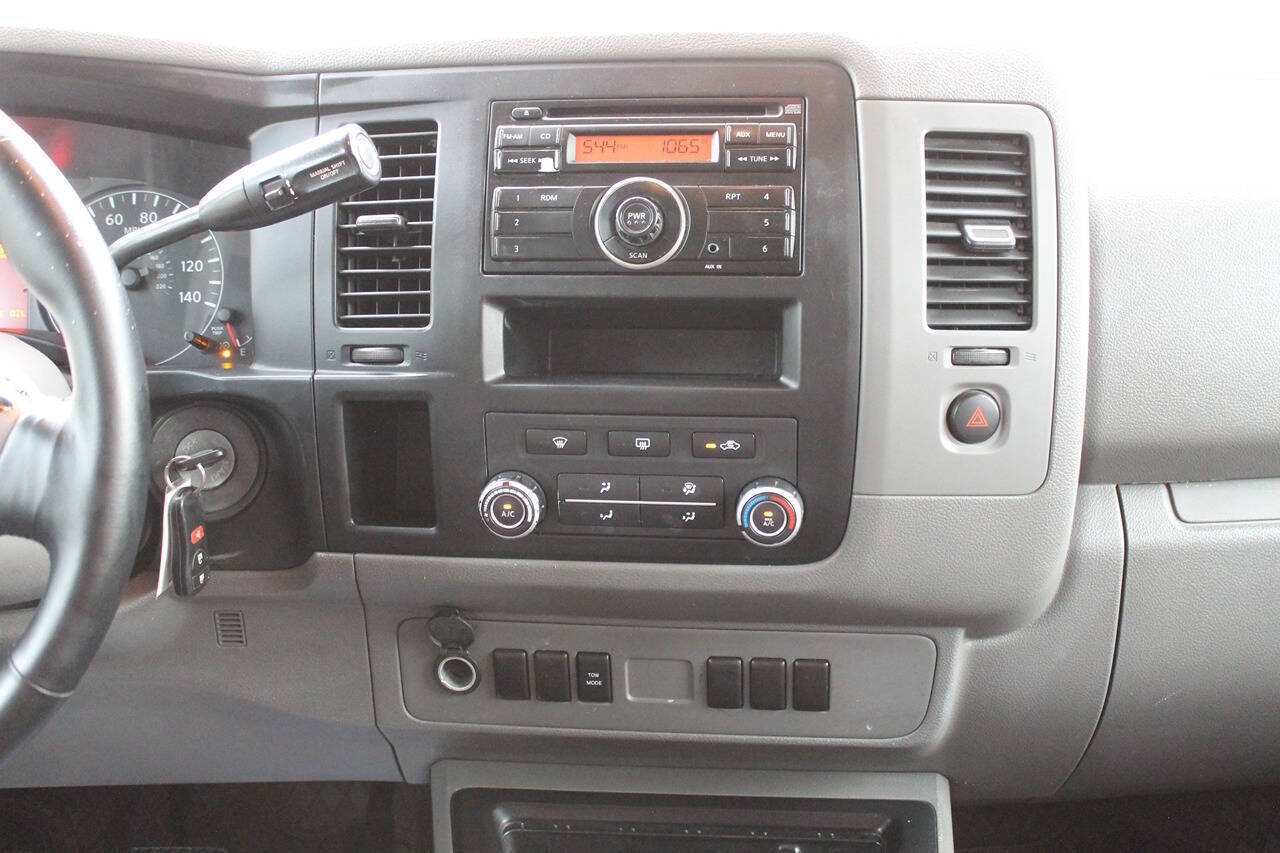 Used 2016 Nissan NV 3500 S w/ Power Package RWD image 33