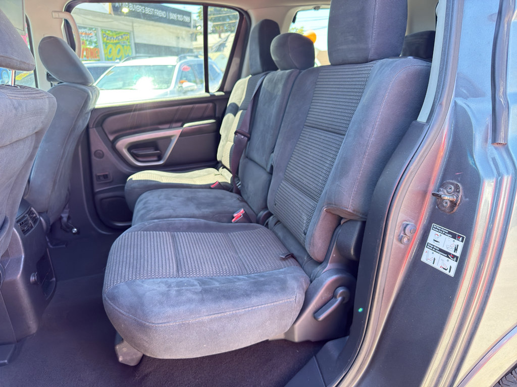 Used 2015 Nissan Armada SV AWD/4WD image 16