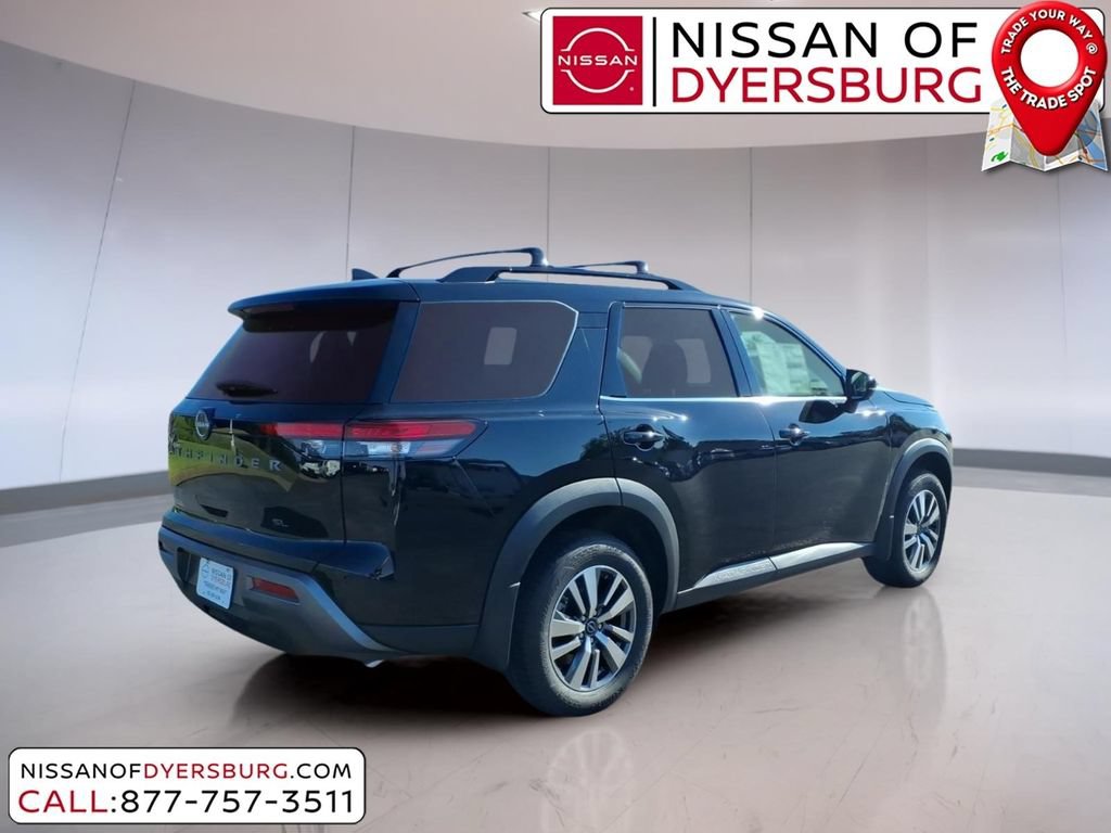 New 2026 Nissan Pathfinder SL FWD image 3