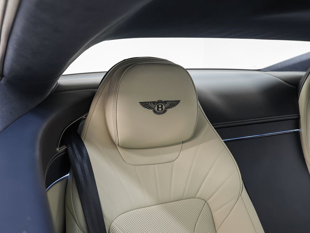 Used 2024 Bentley Continental GT image 19
