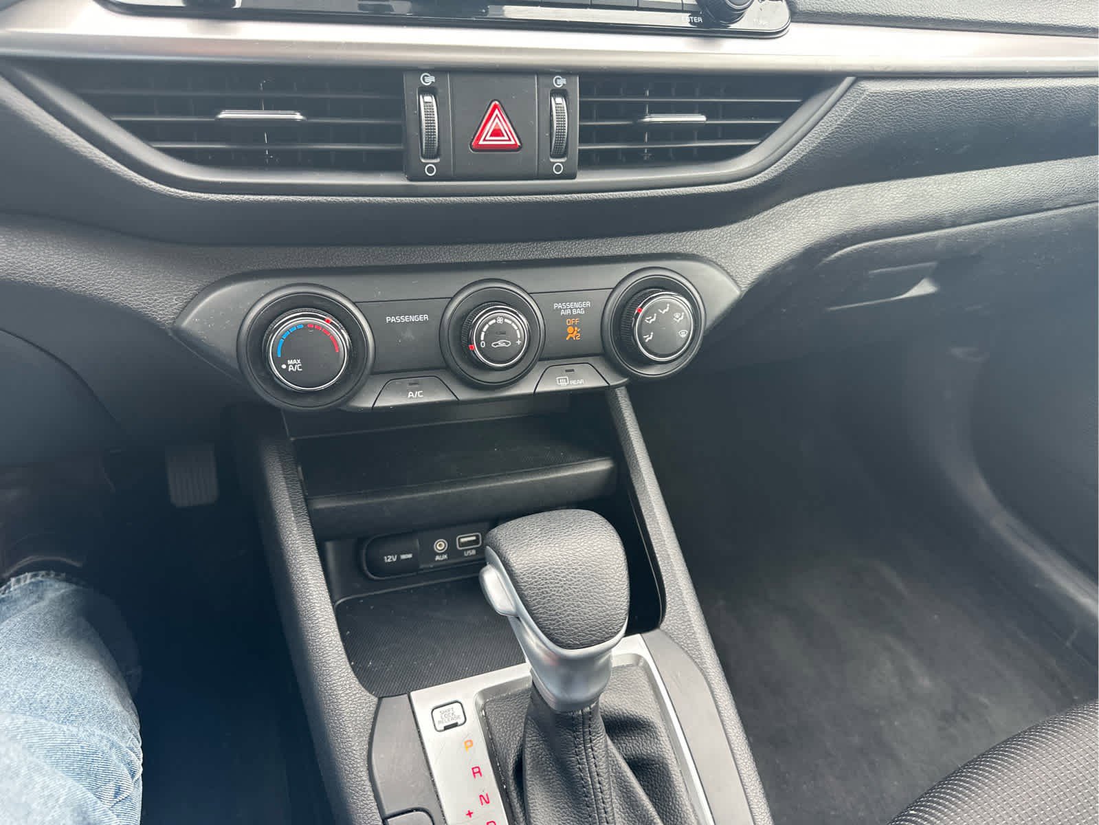 Used 2021 Kia Forte LXS FWD image 12
