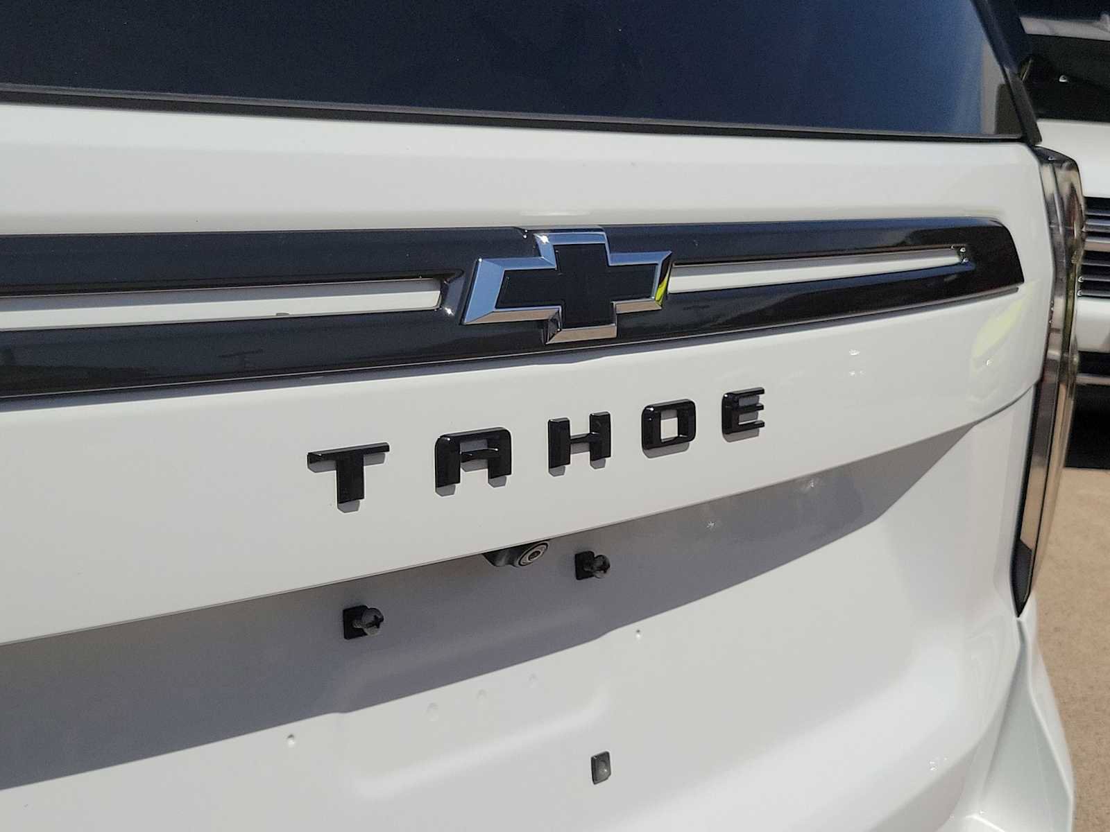 Used 2021 Chevrolet Tahoe Z71 w/ Z71 Off-Road Package image 12