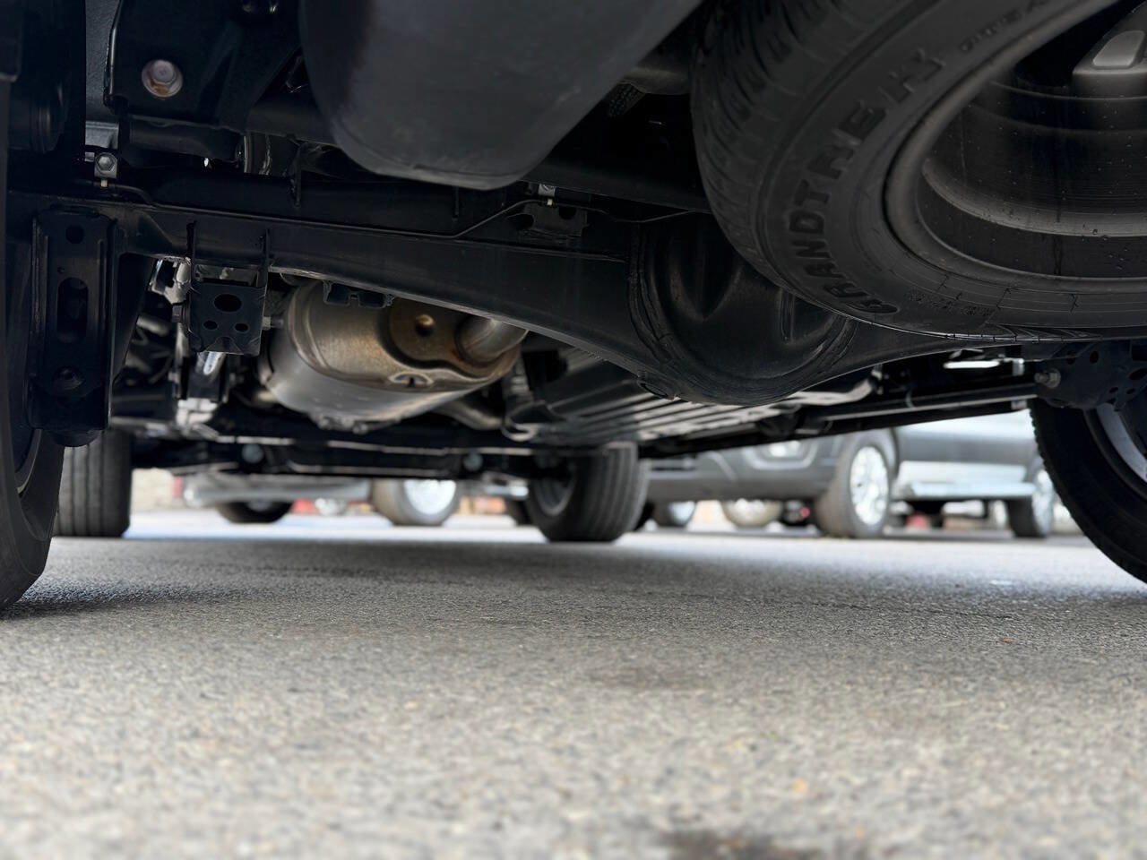 Used 2025 Lexus GX 550 w/ Accessory Package (31) image 57