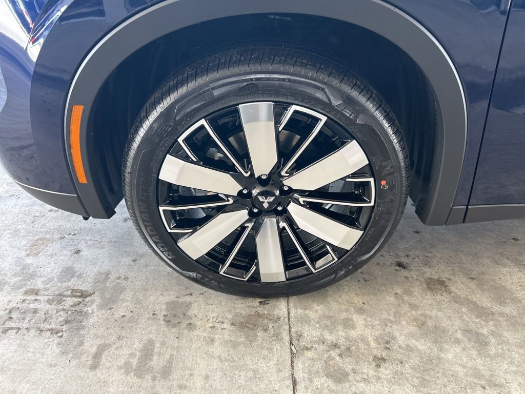 New 2026 Mitsubishi Outlander SE image 14