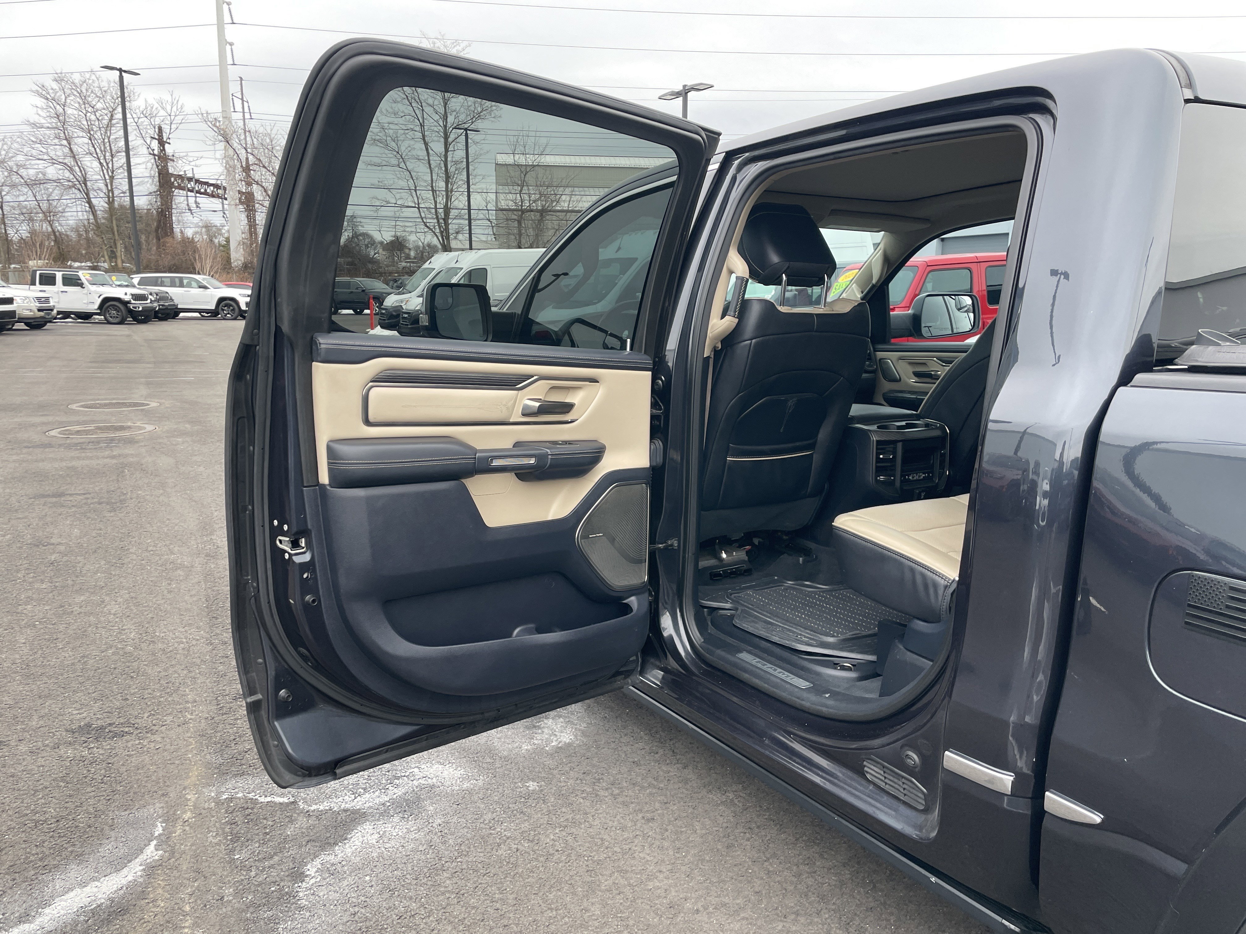 Used 2020 RAM 1500 Limited image 23