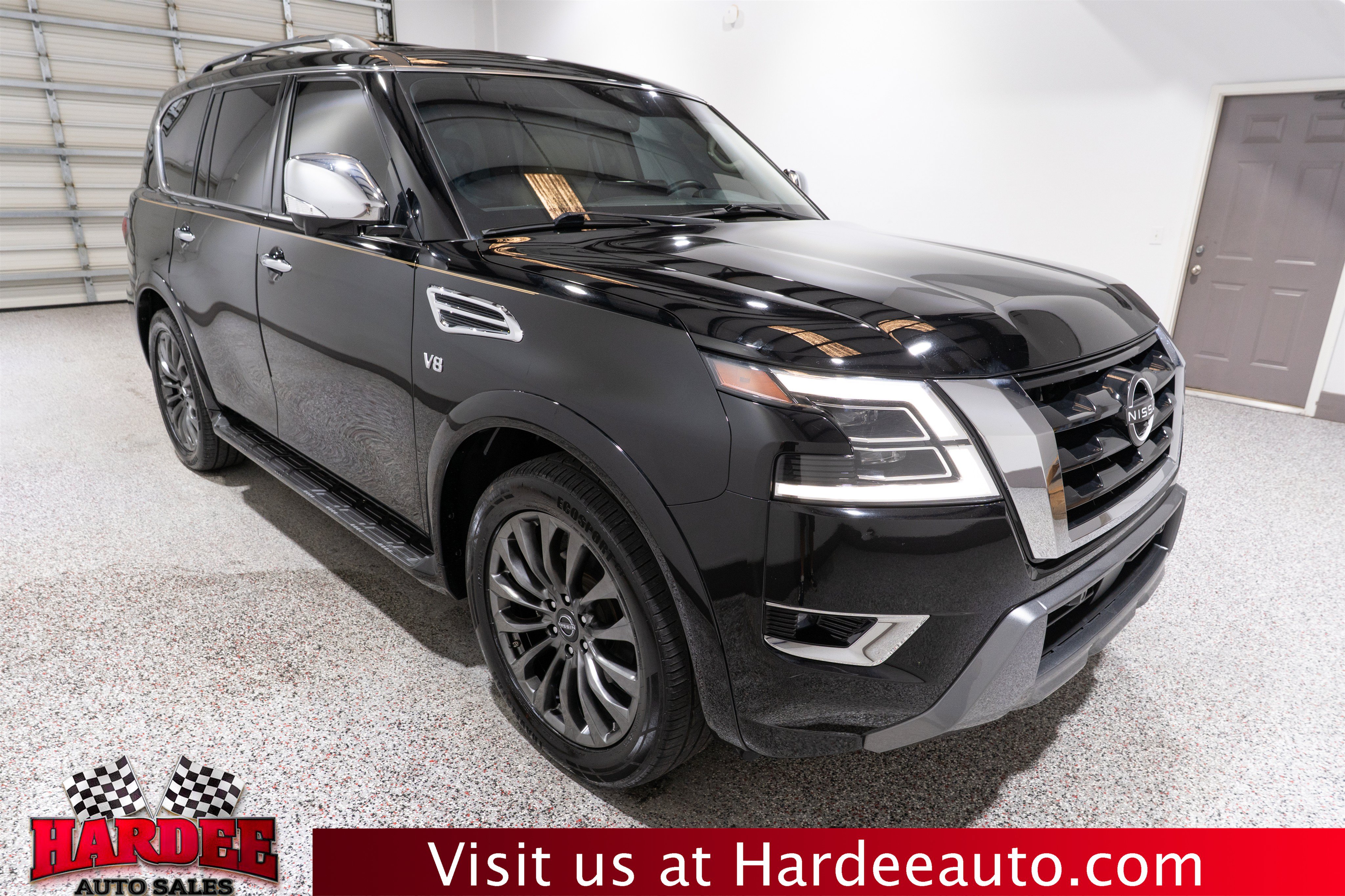 Used 2022 Nissan Armada Platinum RWD image 6