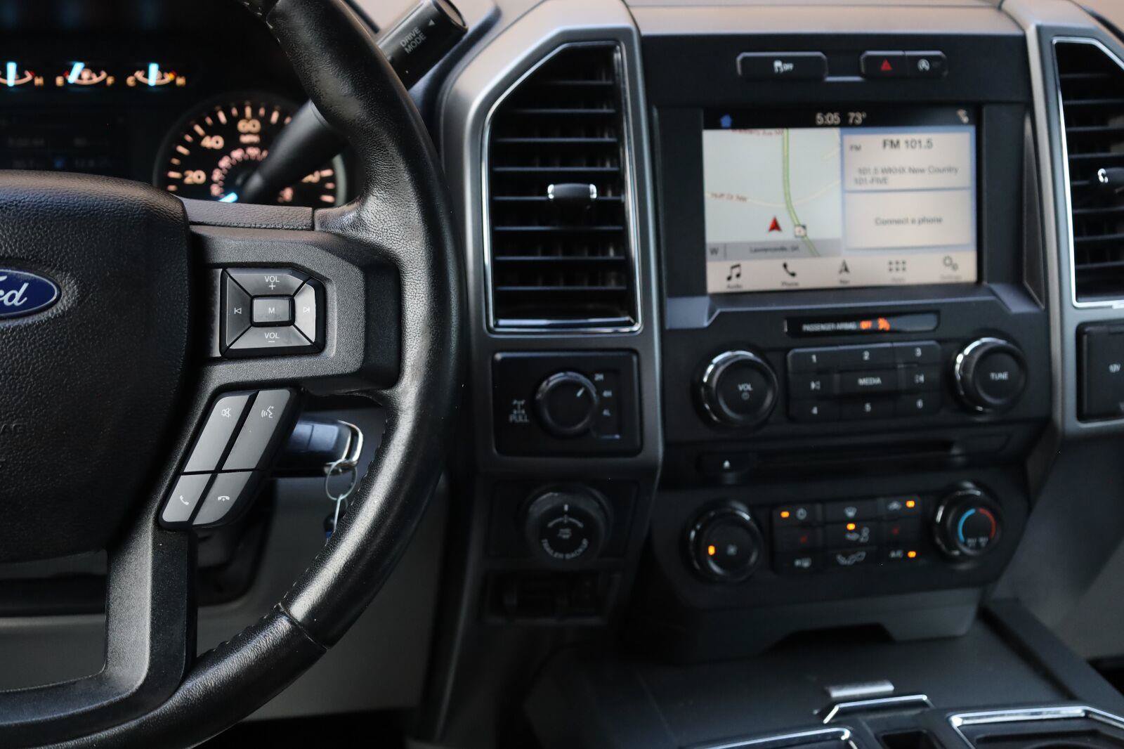 Used 2018 Ford F150 XLT w/ Equipment Group 302A Luxury AWD/4WD image 33