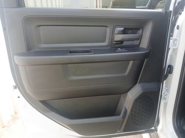 Used 2022 RAM 2500 Tradesman w/ Chrome Appearance Group AWD/4WD image 30