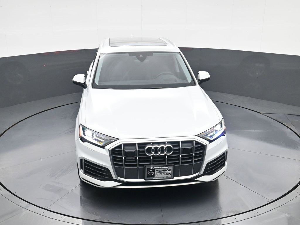 Used 2023 Audi Q7 3.0T Prestige image 27