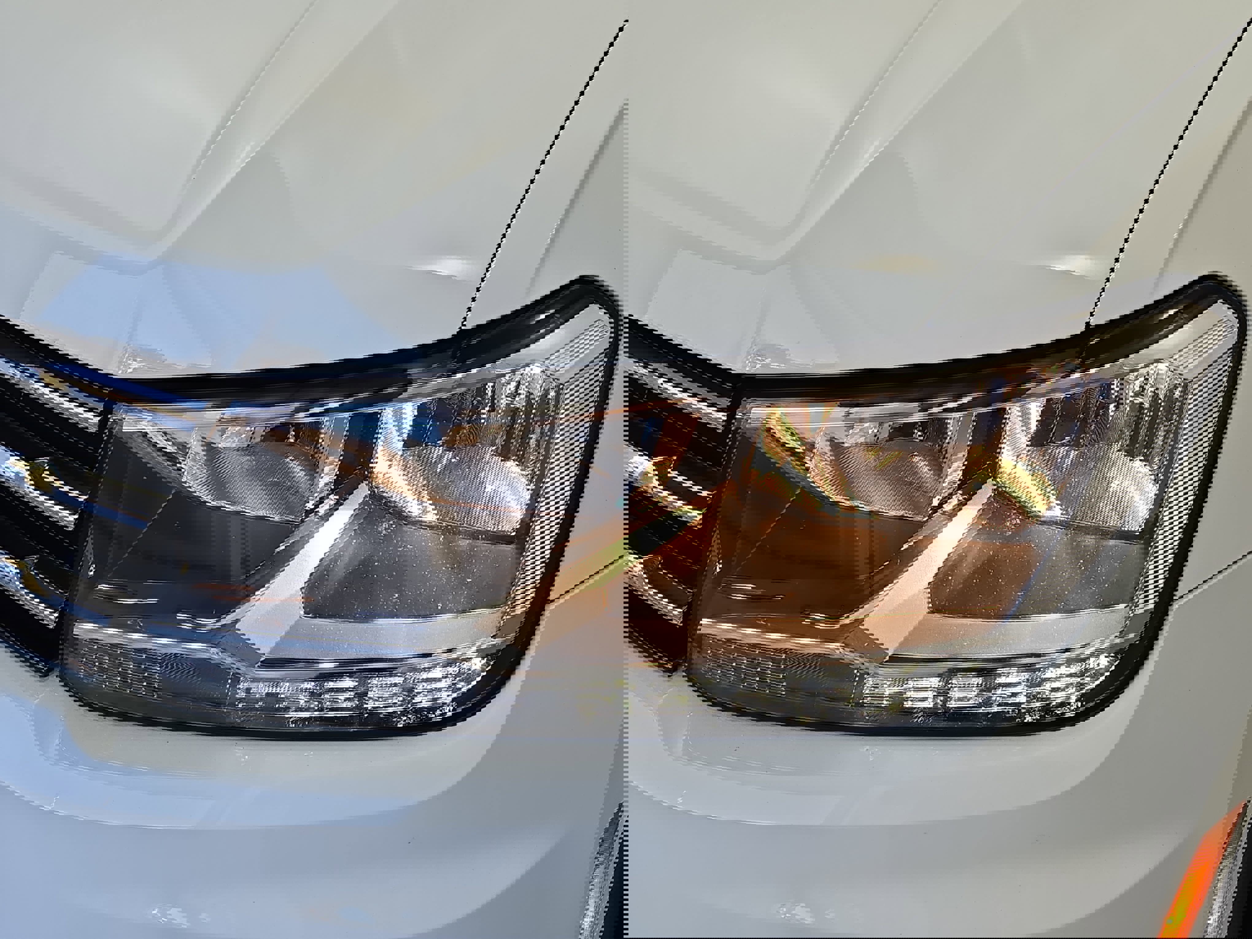 Certified 2020 Volkswagen Tiguan SEL w/ 3rd Row Seat Package image 31