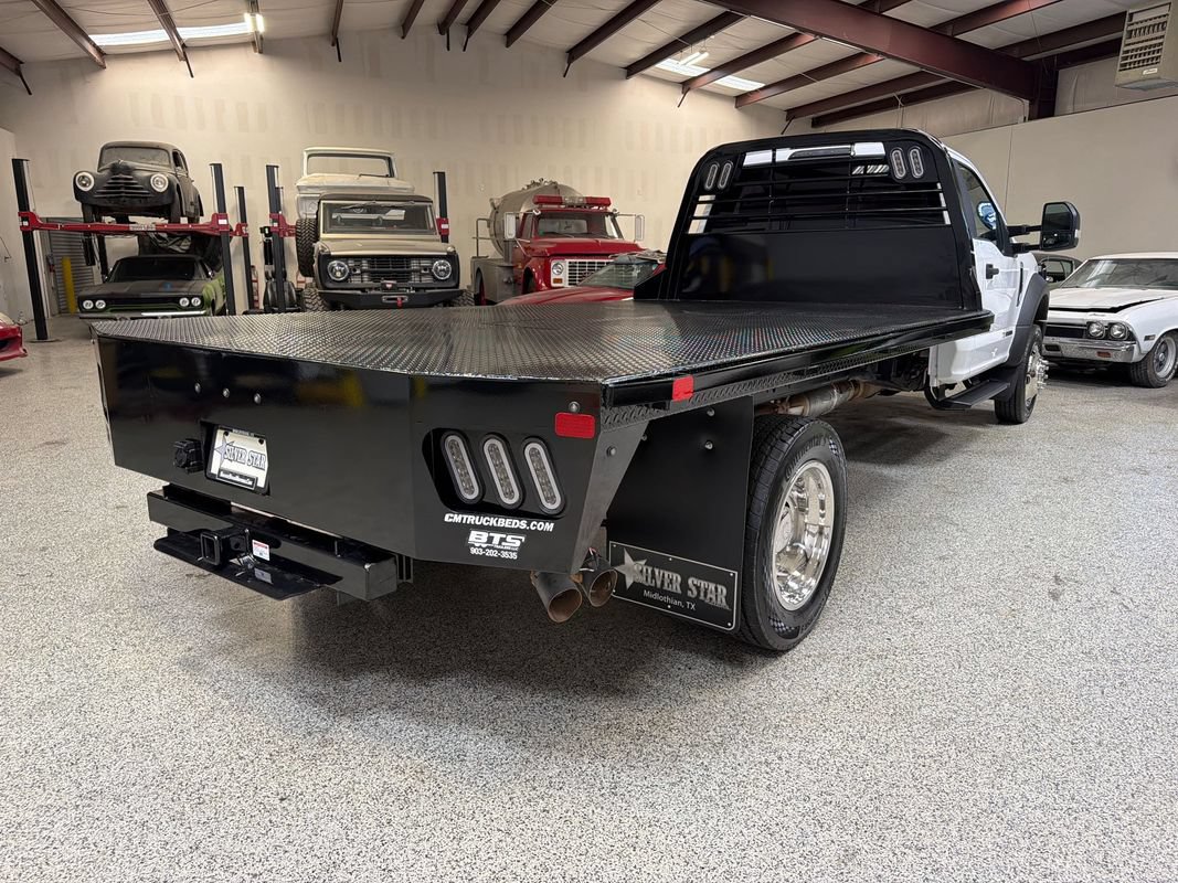 Used 2019 Ford F550 2WD Regular Cab Super Duty image 7