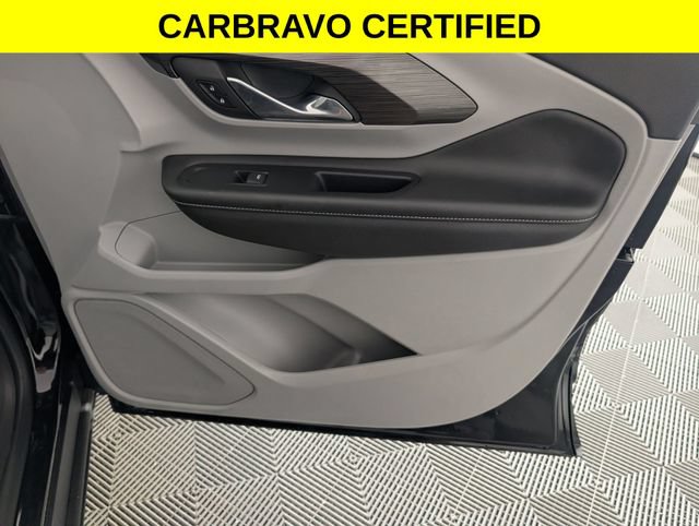 Certified 2023 GMC Terrain SLE w/ Driver Convenience Package FWD image 33