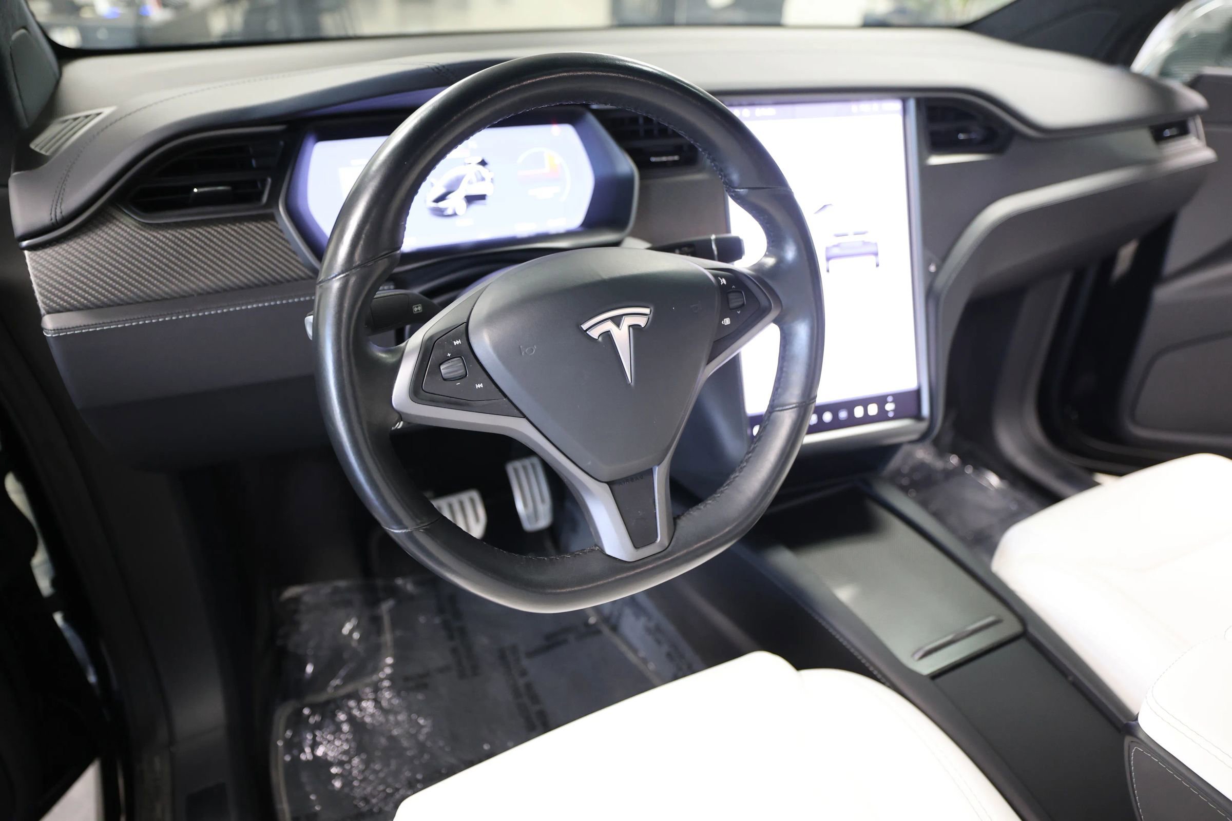 Used 2018 Tesla Model X P100D image 19